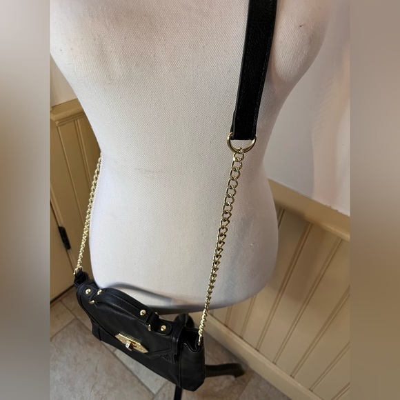 Steve Madden Hobo Cross Body w/Chain Purse Handbag Black Gold - Picture 3 of 11